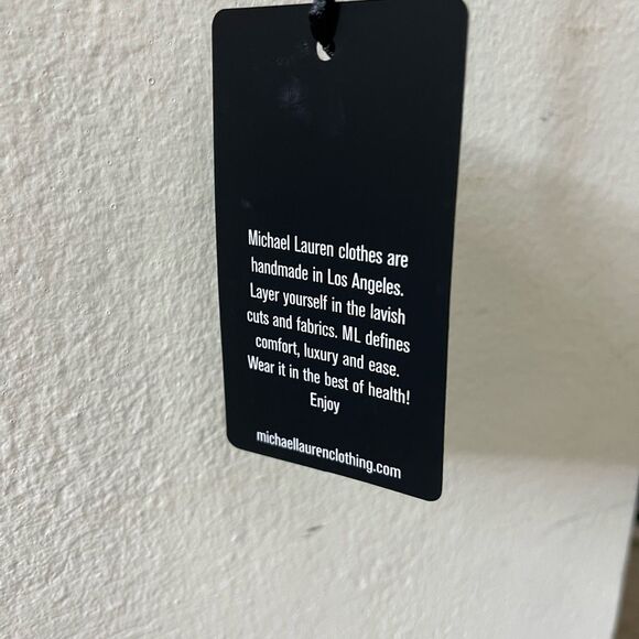 Michael Lauren V Neck Bell Sleeve Black Long Sleeve Top size medium‎ NWT - Picture 6 of 10